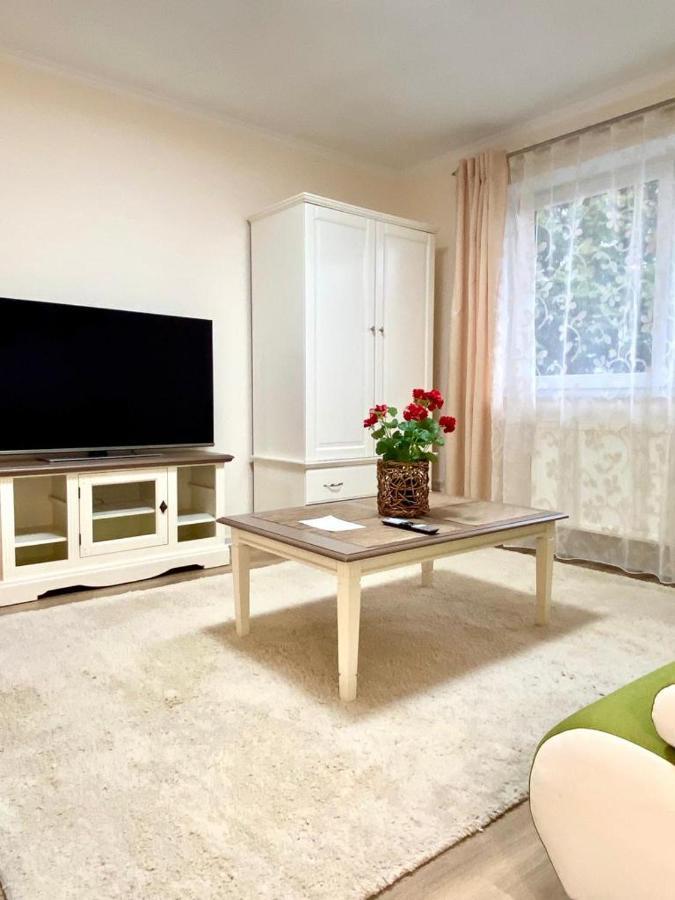 Wohnung Im Erdgeschoss بيتنهيم بيسنغين المظهر الخارجي الصورة